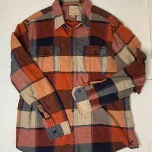 American eagle long sleeve Hetiage flannel